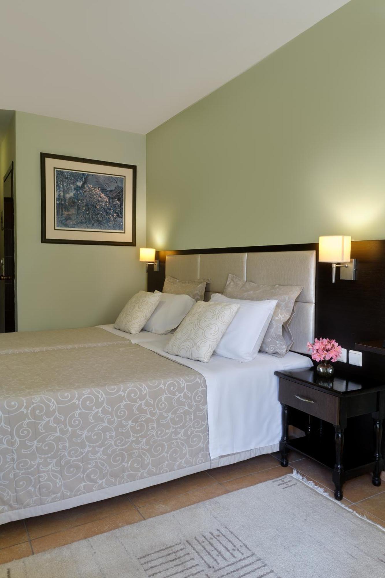 Aphrodite Hotel